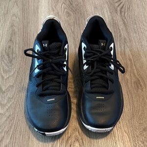 Under Armour Men’s Black & White Athletic Shoes